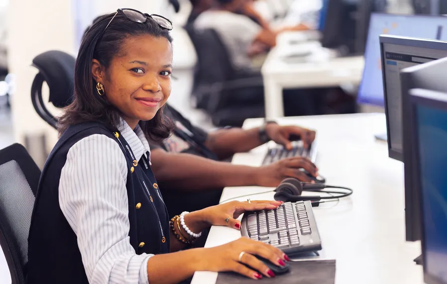 Open space Outsourcia — plateau de production